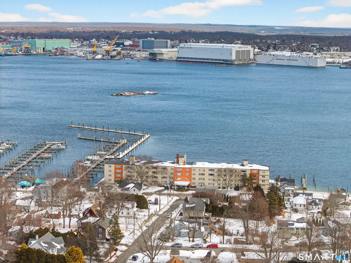 292 Pequot Avenue #E1, New London, CT 06320 - #1