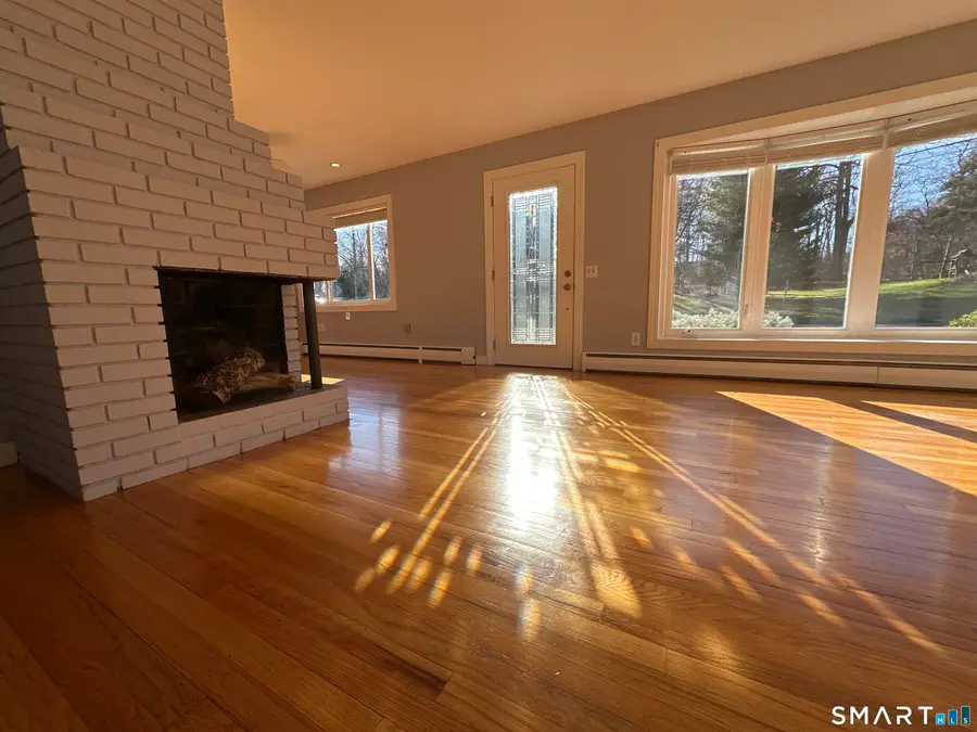 94 Mohawk Drive, Wallingford, CT 06492 - Image #2