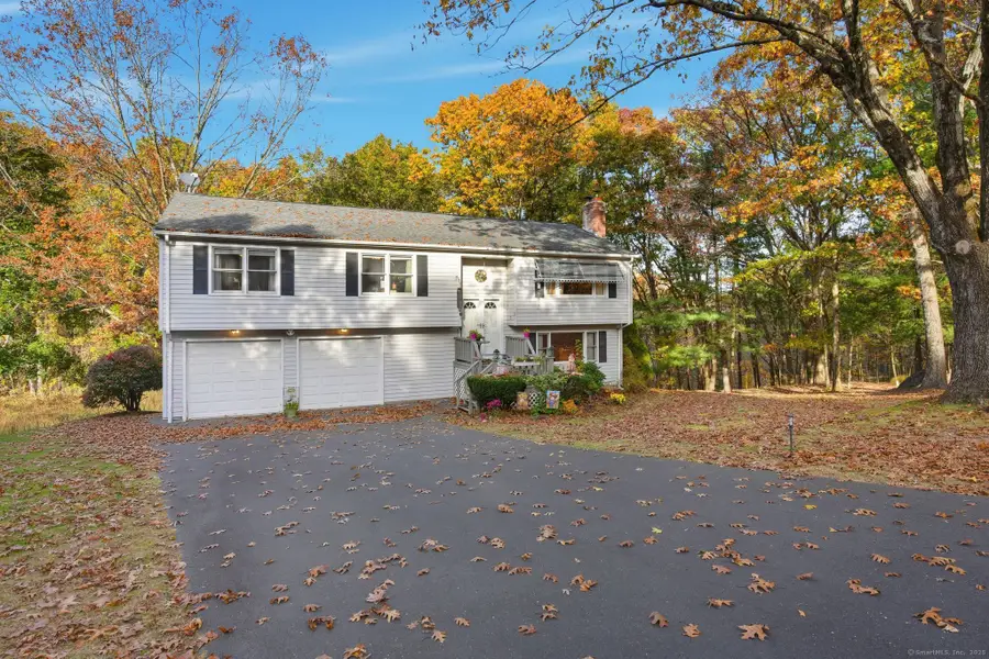 4 Woodland Hollow Street, Windsor Locks, CT 06096 - Image #2
