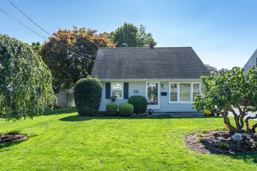36 Old Barn Road South, Stamford, CT 06905 - Image #2
