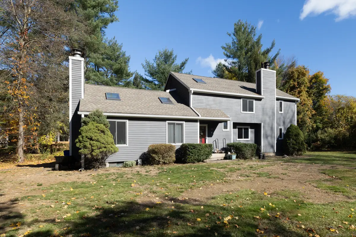 18 Meadowlark Road, West Simsbury, CT 06092 - Image #1