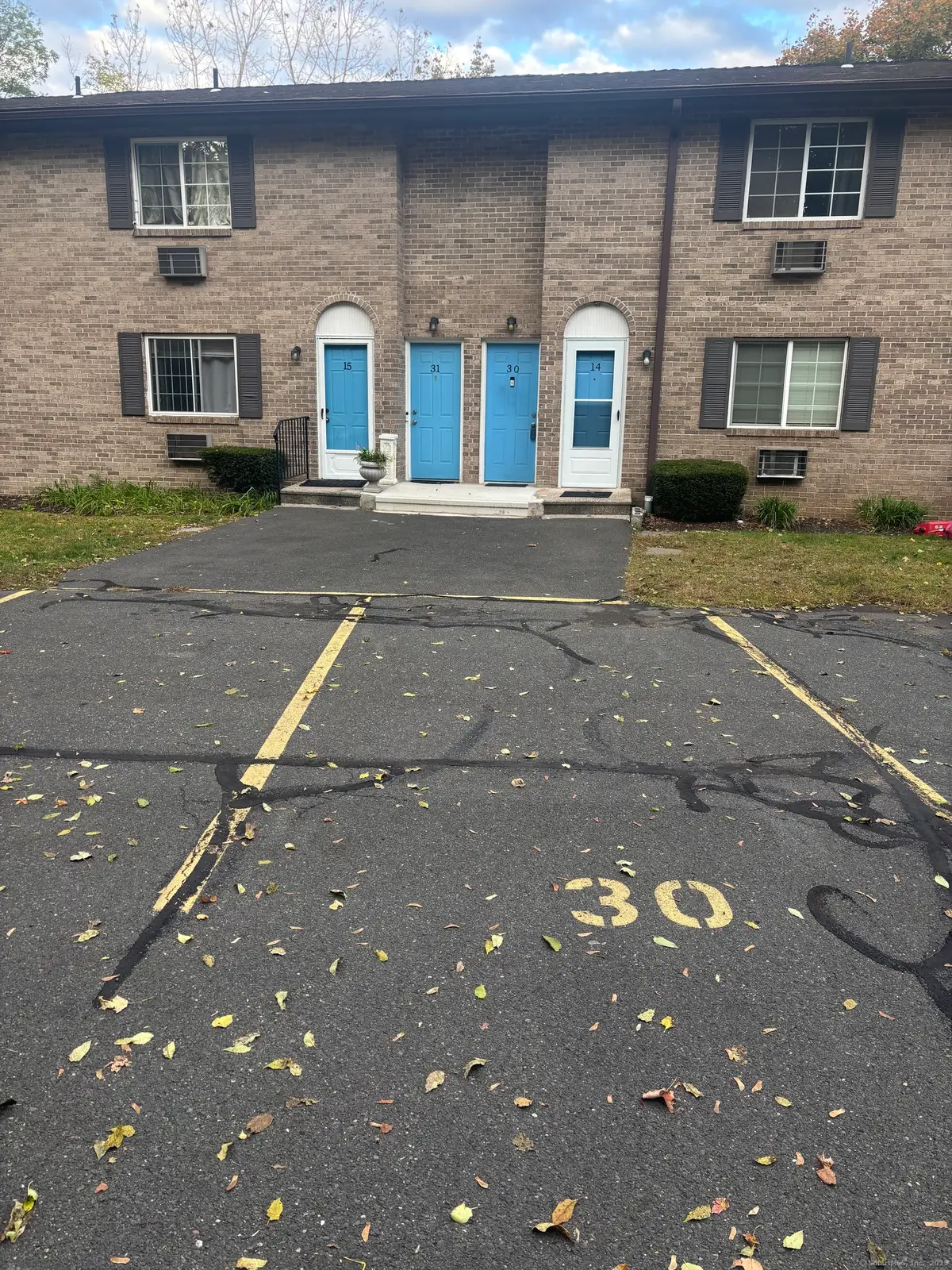 35 Mountain Village Road #30, Waterbury, CT 06706 - Image #1