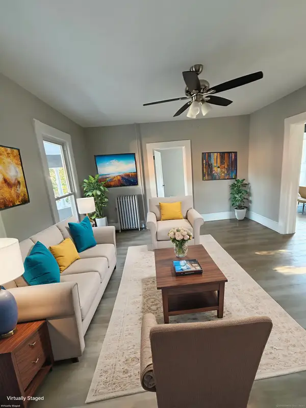 26 Jefferson Avenue, New London, CT 06320