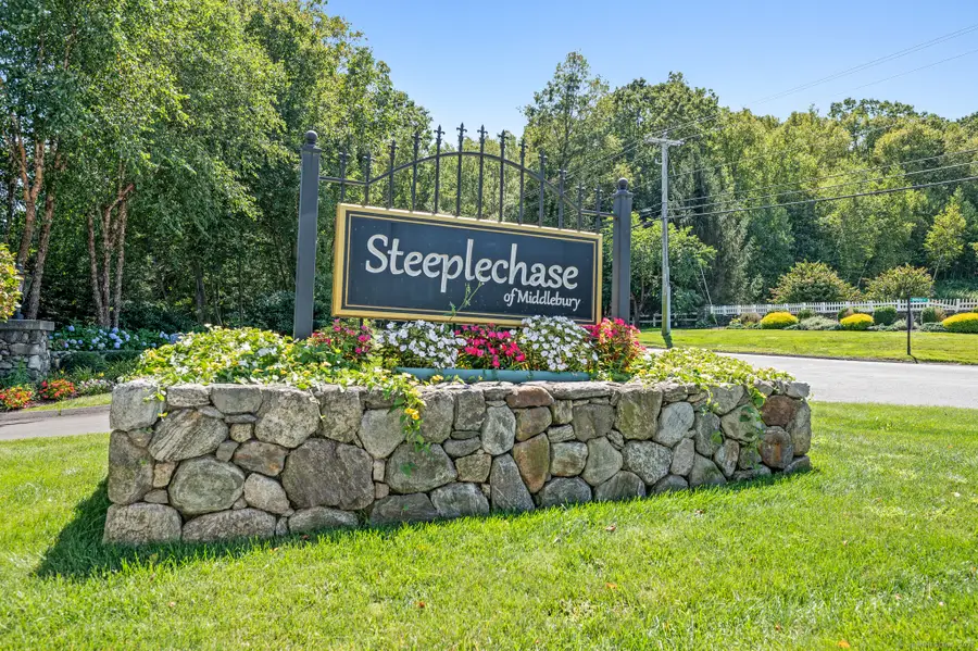 23 Caveson Court #23, Middlebury, CT 06762 - Image #2