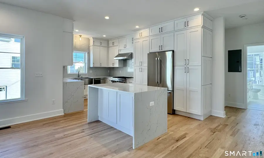 25 A Village Road, Milford, CT 06460 - Image #2