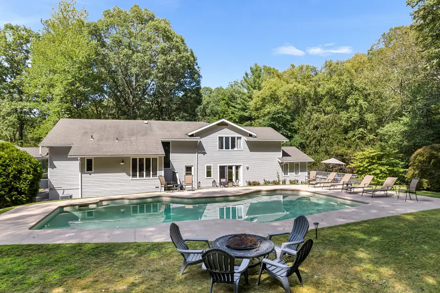 335 Georgetown Road, Weston, CT 06883 - Image #2