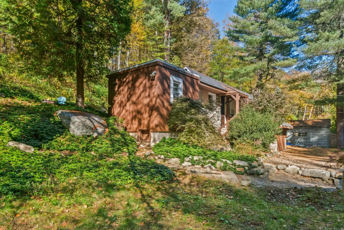 492 Newtown Turnpike, Weston, CT 06883 - Image #1