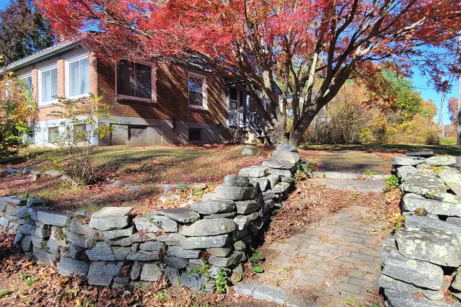 118 Bloomingdale Road, Quaker Hill, CT 06375 - Image #3