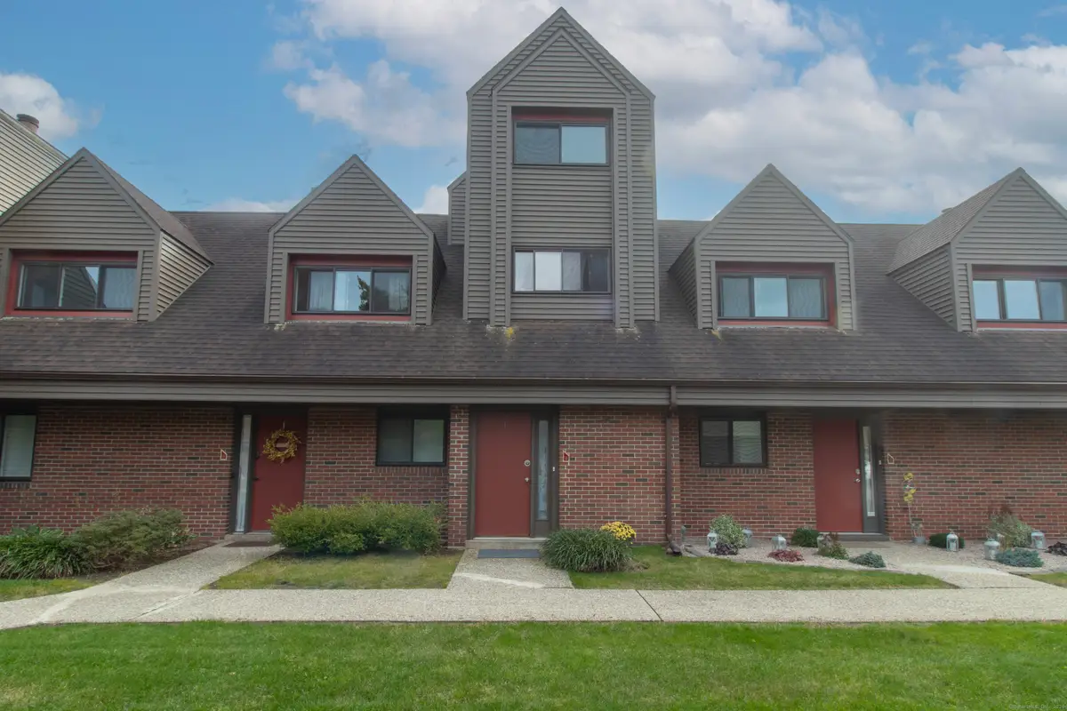 48 Montoya Drive #48, Branford, CT 06405 - Image #1