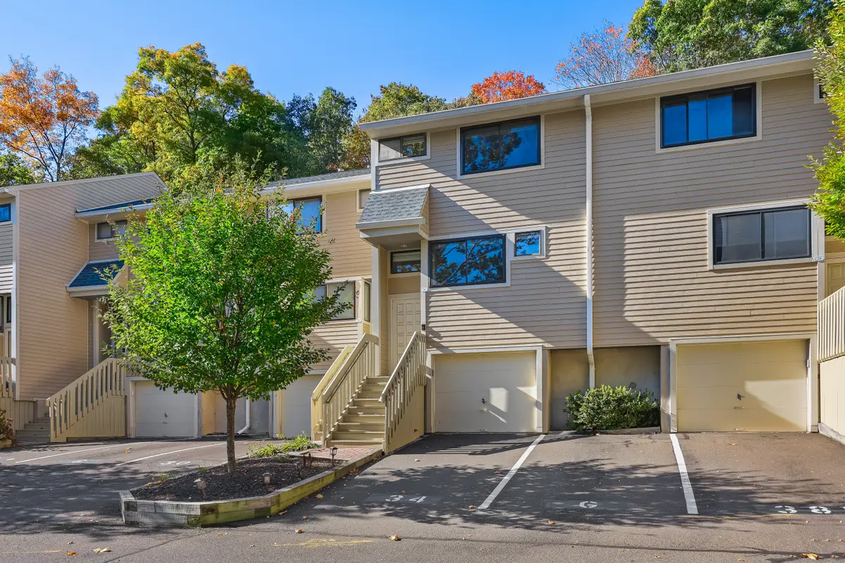 34 Sunrise Hill Road #34, Norwalk, CT 06851 - Image #1