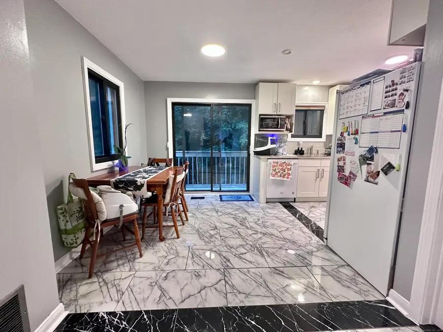 516 A Woodward Avenue, New Haven, CT 06512 - Image #2