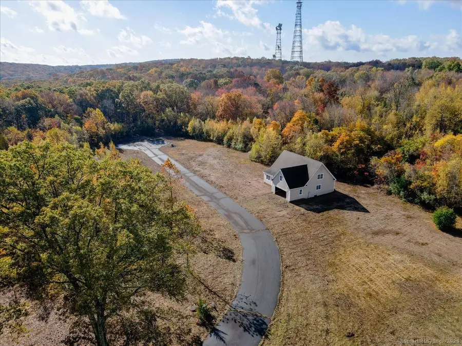 215 Chamberlain Hill Road, Haddam, CT 06441 - Image #3