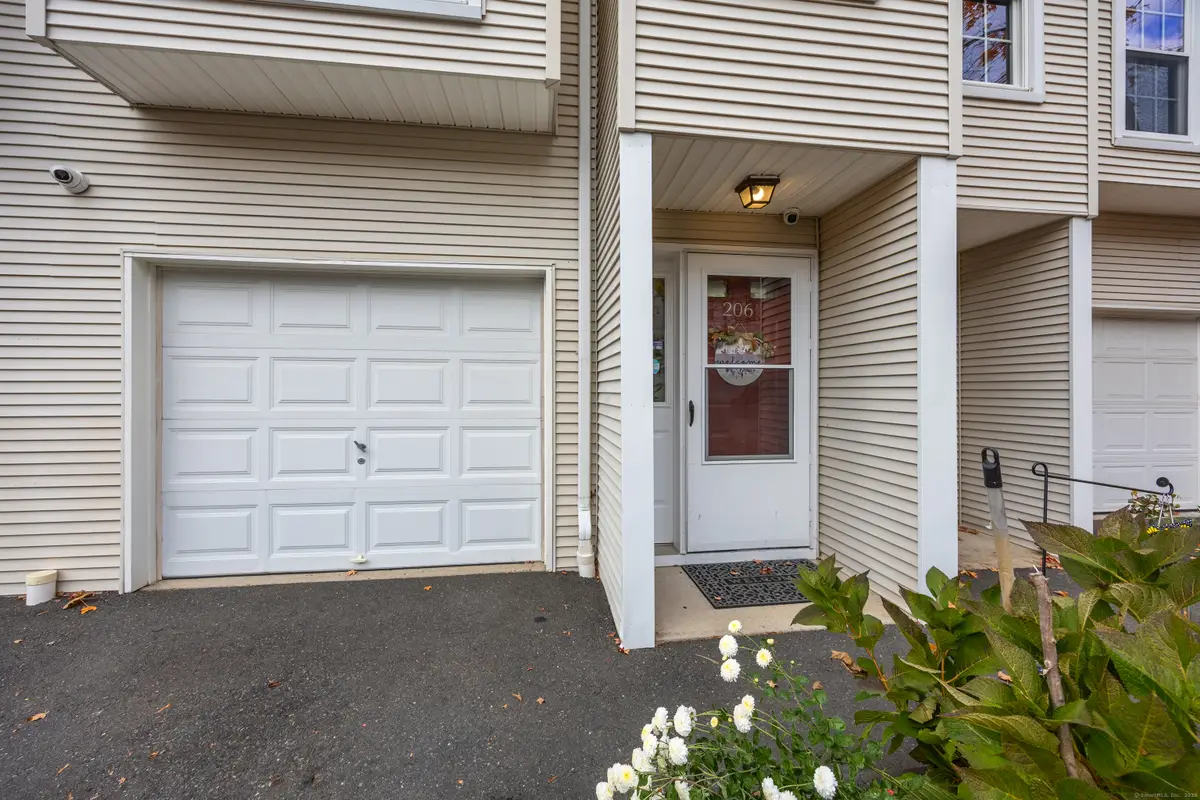 380 Hitchcock Road #206, Waterbury, CT 06705 - Image #1