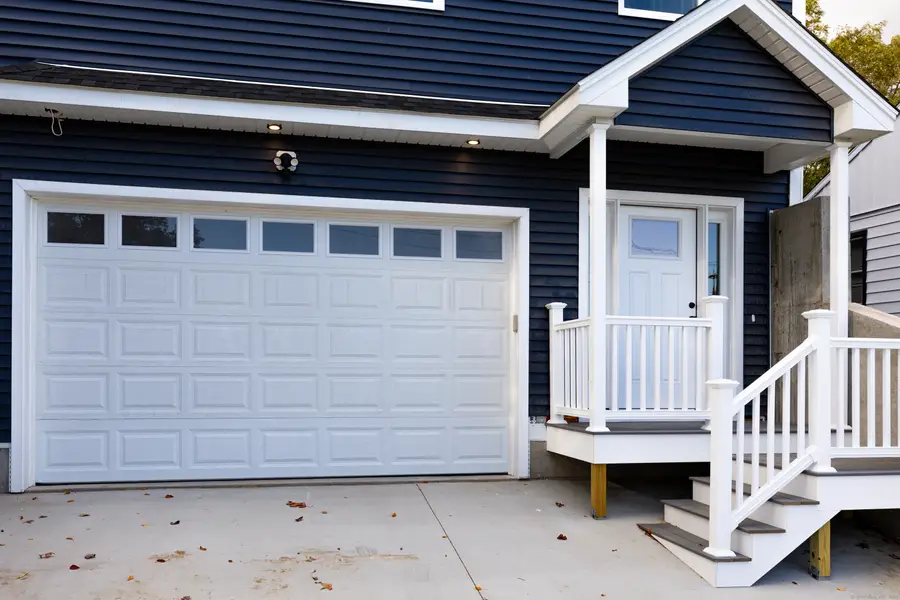 35 Terrace Avenue, West Haven, CT 06516 - Image #2