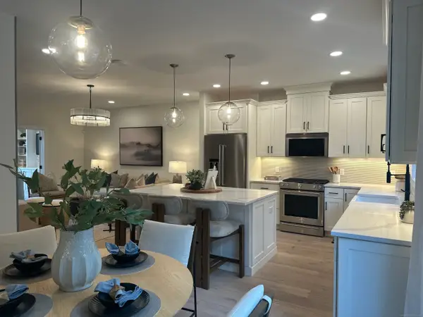 43 Bramble Way, Brookfield, CT 06804