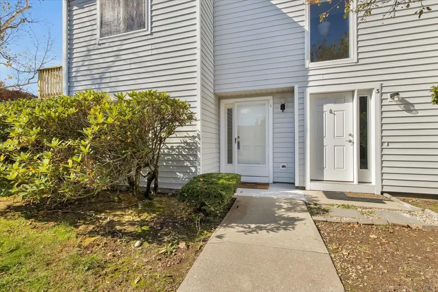 1 Wooded Heights Drive #1, Cromwell, CT 06416 - Image #2