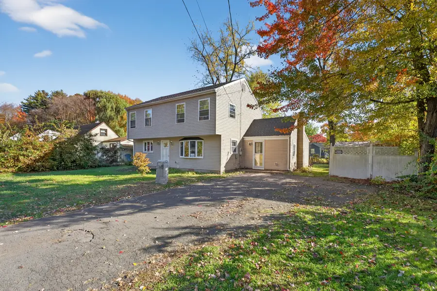 97 Boothbay Street, Bloomfield, CT 06002 - Image #3