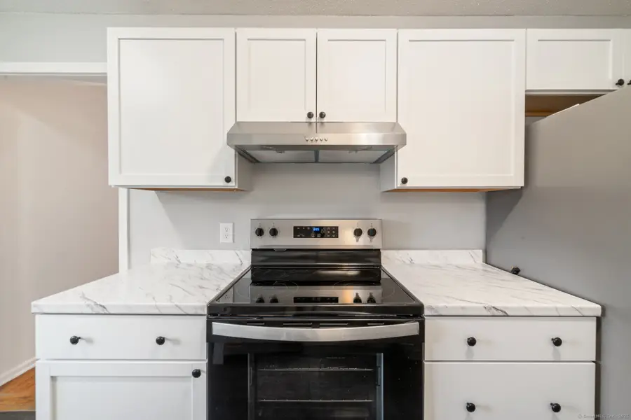 73 Heritage Village #D, Southbury, CT 06488 - Image #3