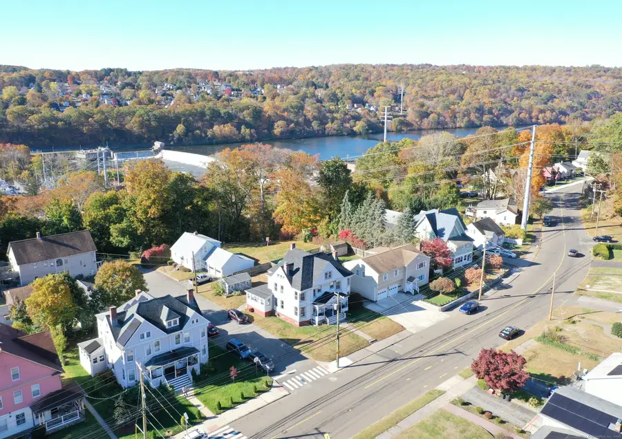 154 Hawthorne Avenue, Derby, CT 06418 - Image #3