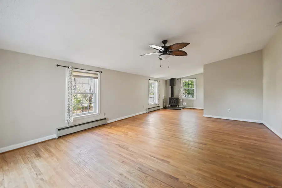 3 Pilgrim Road, West Hartford, CT 06117 - Image #2