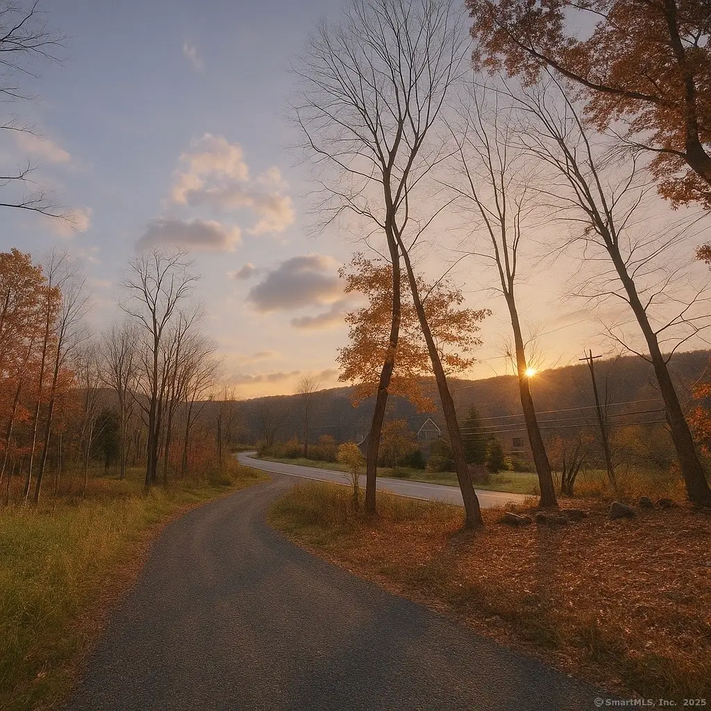 574 Oxford Road, Oxford, CT 06478 - Image #1