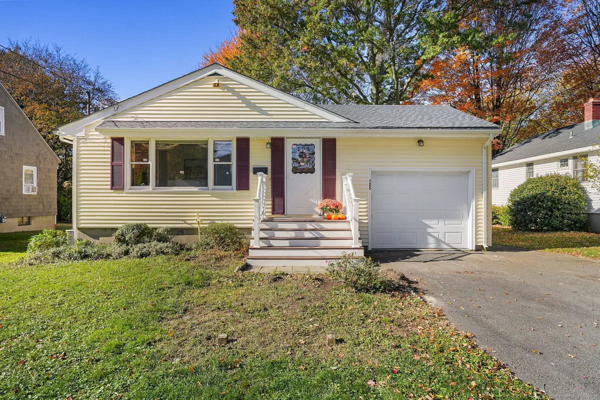 125 Andrew Street, Stratford, CT 06614 - #1