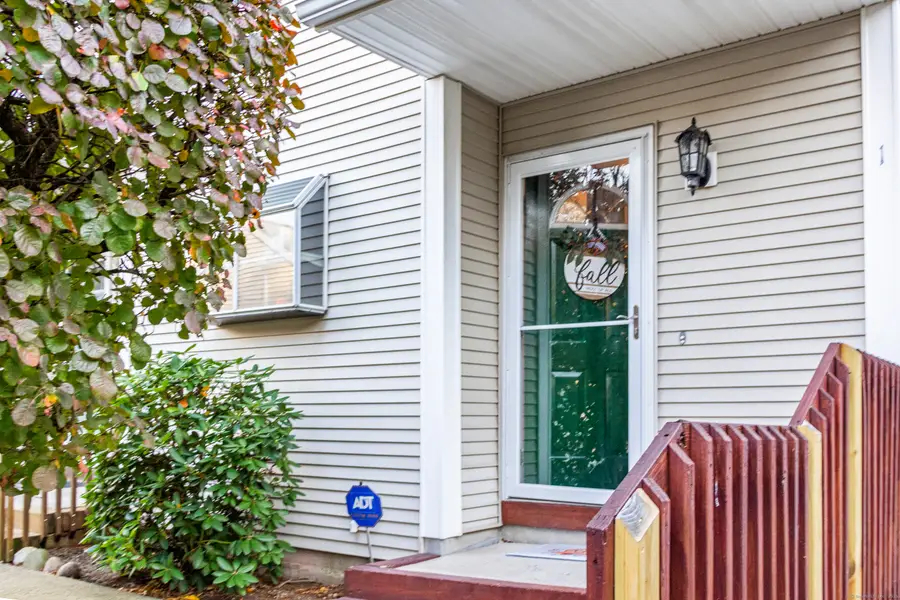 3409 Whitney Avenue #APT 1, Hamden, CT 06518 - Image #2