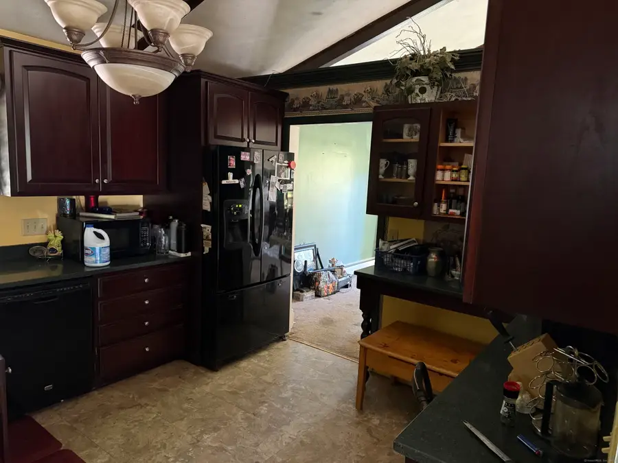 9 Deerbrook Road, Norwich, CT 06360 - Image #3