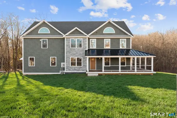 154B Long Meadow Hill Road, Brookfield, CT 06804