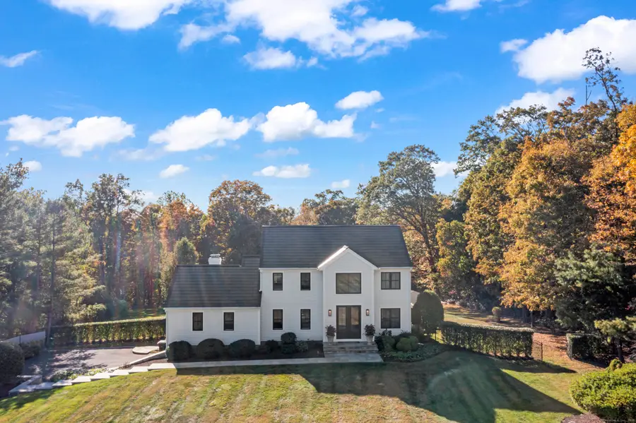 40 Great Ring Road, Newtown, CT 06482 - Image #3