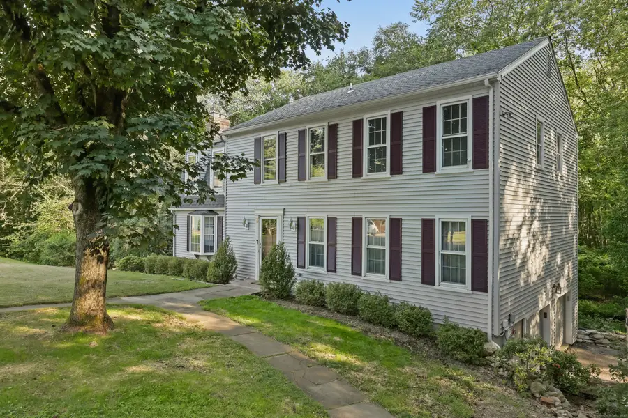 9 Allen Court, Norwalk, CT 06851 - Image #2