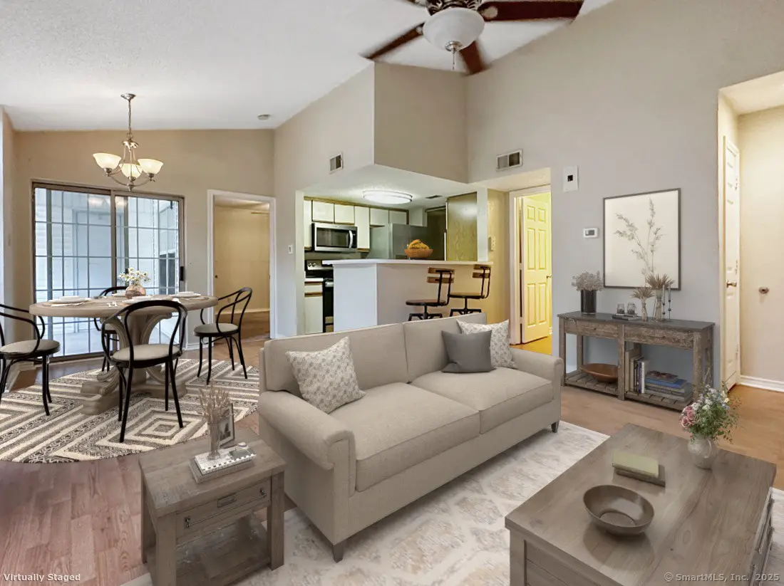 31 High Street #APT 11304, East Hartford, CT 06118 - Image #1