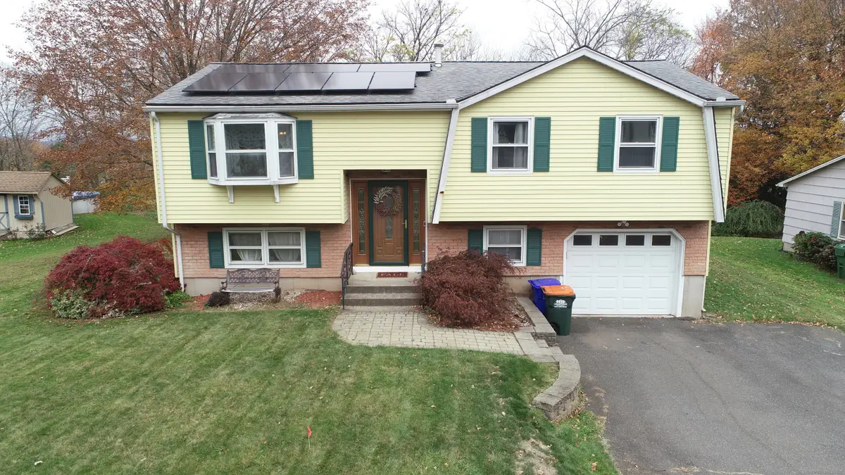 73 Sunrise Hill, Meriden, CT 06451 - Image #1