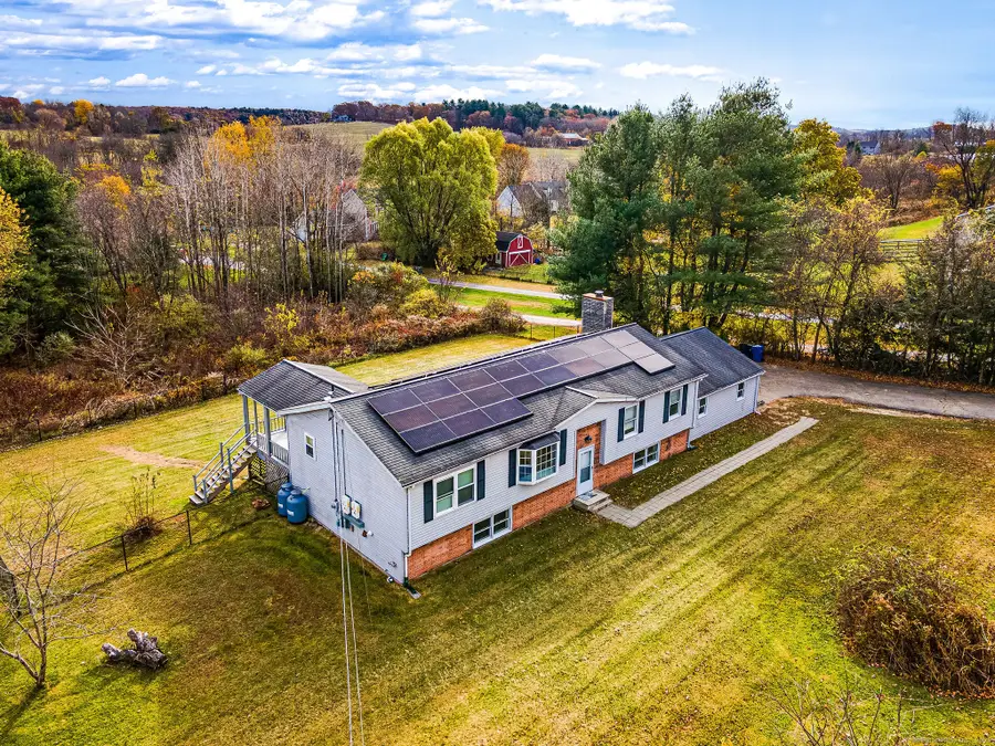 417 Dugg Hill Road, Woodstock, CT 06281 - Image #3