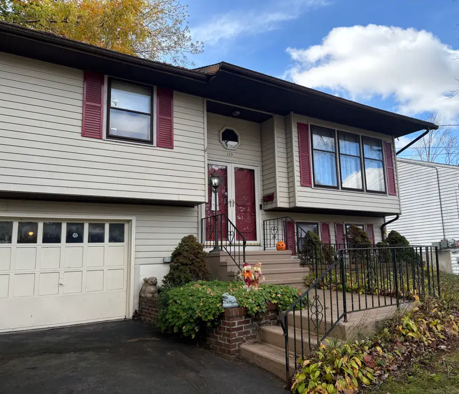 135 Williamson Drive, Waterbury, CT 06710 - Image #2