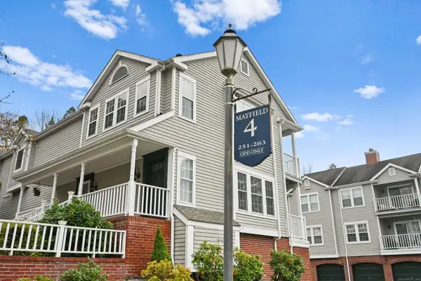 253 Mayfield Drive #253, Trumbull, CT 06611