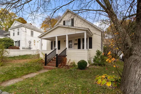 15 Maynard Street, Putnam, CT 06260