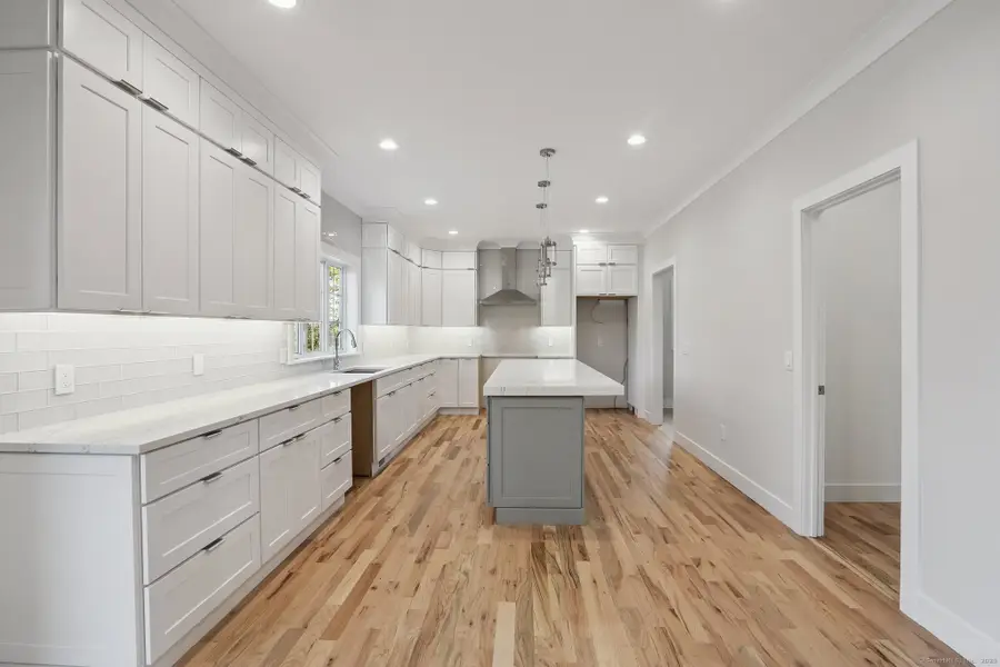 6 Vista Street, Danbury, CT 06811 - Image #3