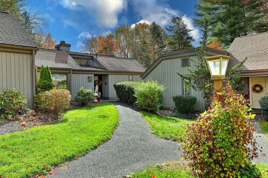 889 Heritage Village #B, Southbury, CT 06488 - Image #3