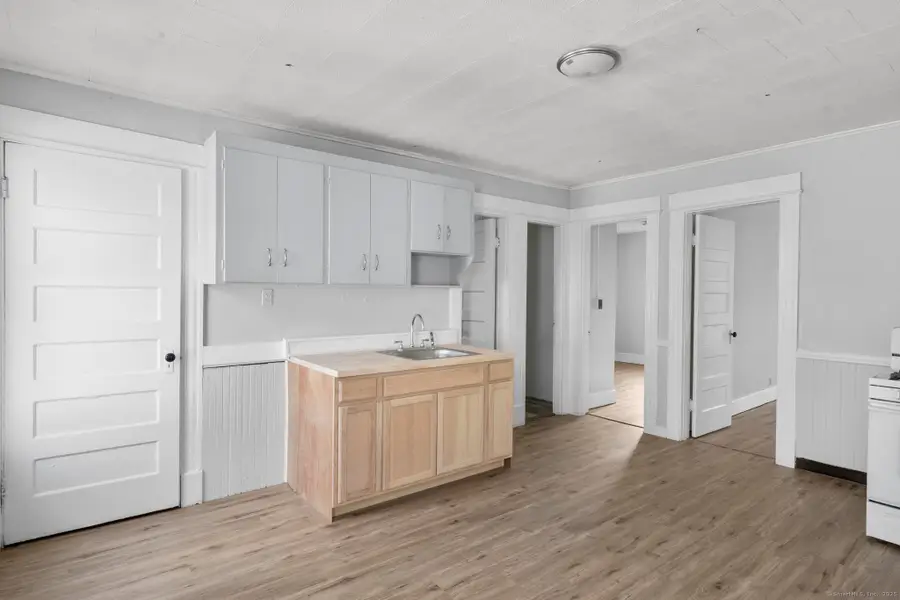 73 South Street, Waterbury, CT 06706 - Image #3