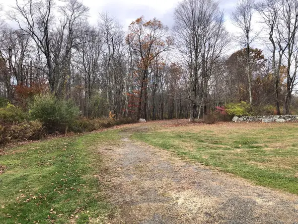 10 Gate Post Lane, Litchfield, CT 06750