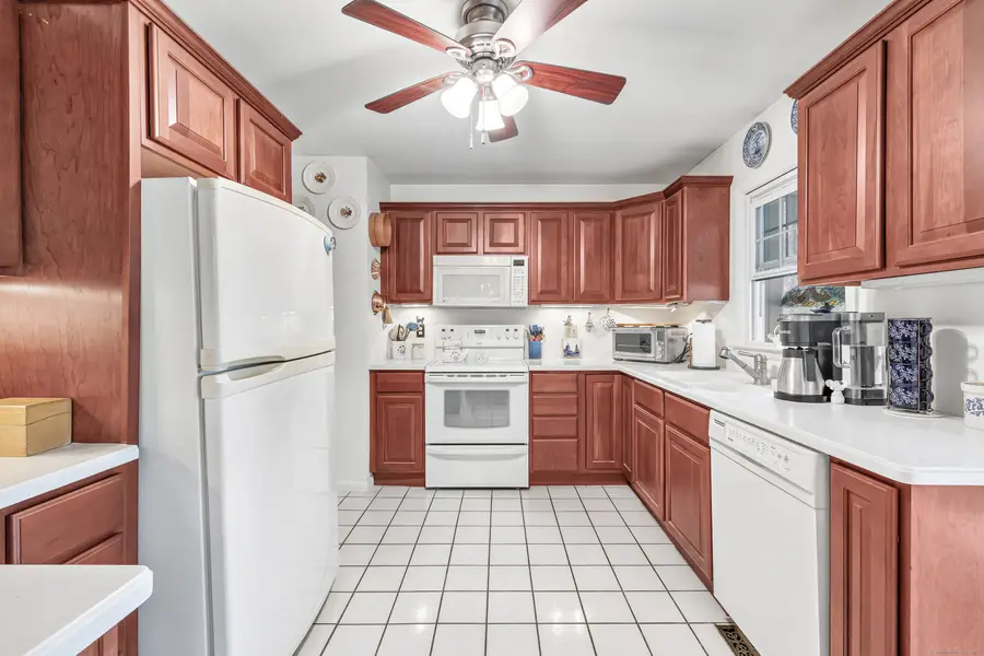 184 Hurd Road, Trumbull, CT 06611 - Image #3