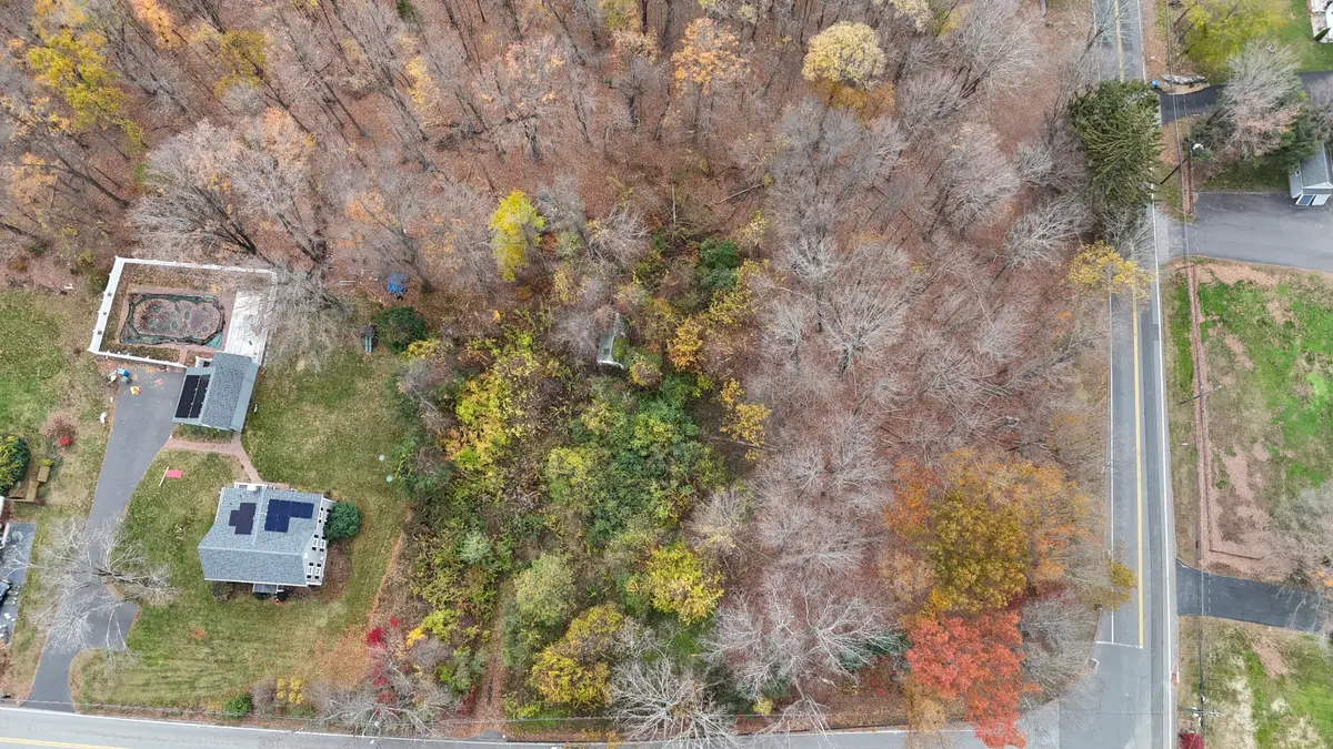 20 Finley Street, Manchester, CT 06040 - #1