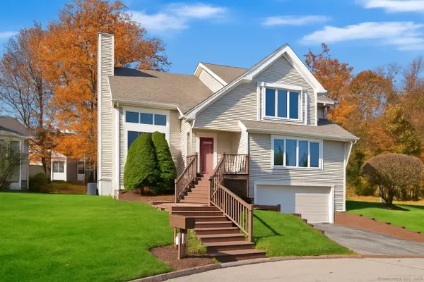 16 Scenic Hill Road #16, Shelton, CT 06484