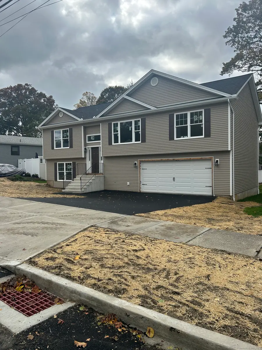 18 Albion Avenue, West Haven, CT 06516 - Image #2