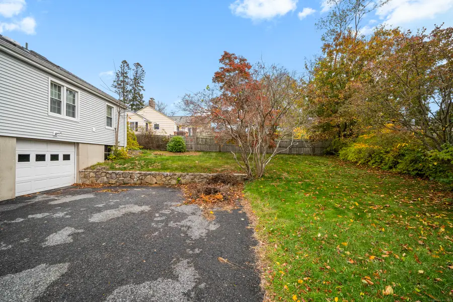 5 Wiemes Court, Waterford, CT 06385 - Image #3