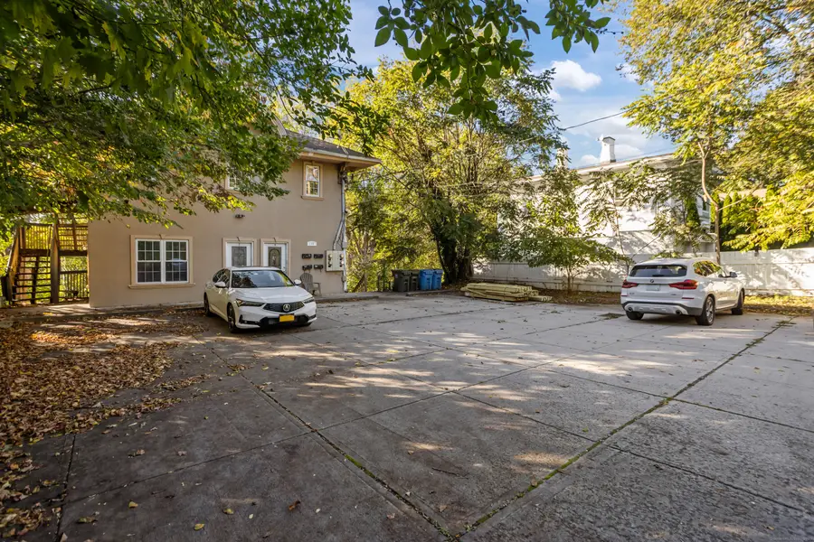 136 Washington Street, Norwich, CT 06360 - Image #2