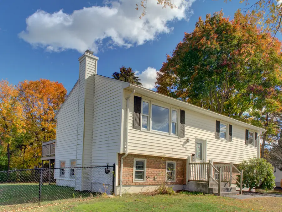 12 Donna Drive, Groton, CT 06340 - Image #2