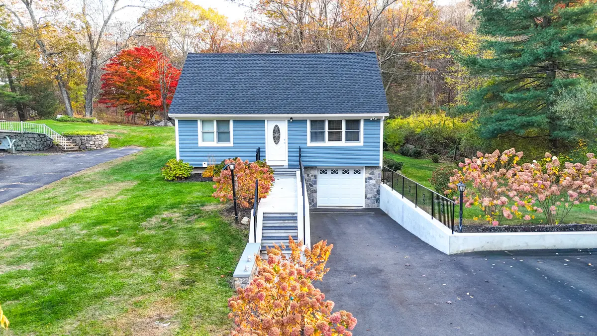 13 Bear Hills Road, Newtown, CT 06470 - Image #1