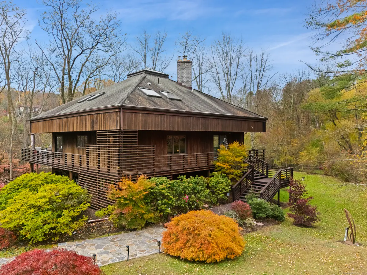 198 East Middle Patent Road, Stamford, CT 06831 - Image #1